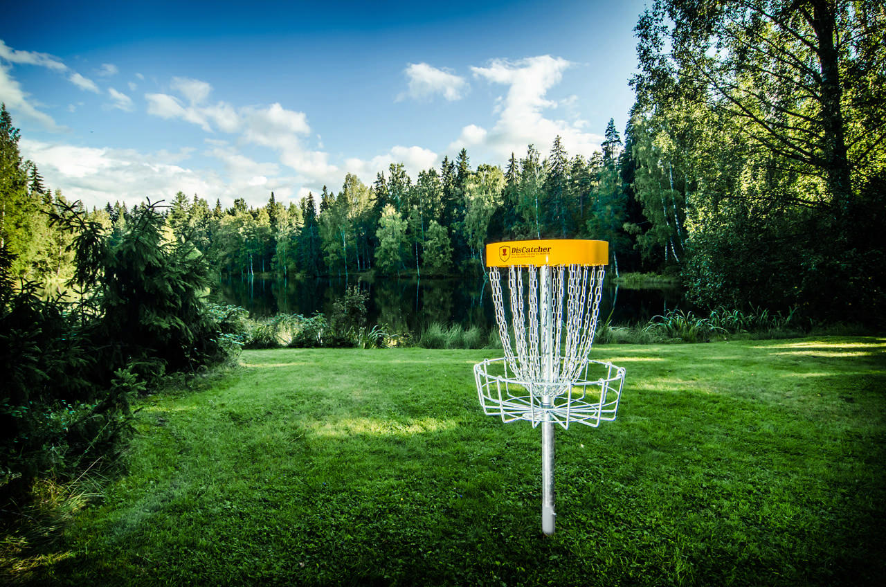 Discgolfkorg INNOVA Permanent, inkl fot för berggrund